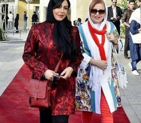 عکس بی حجاب اکرم محمدی