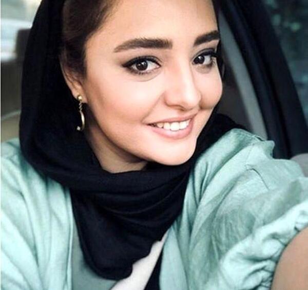 عکس بی حجاب اکرم محمدی
