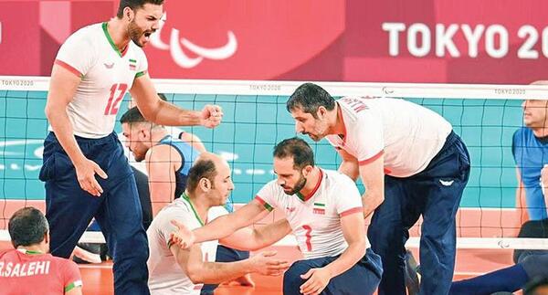 عکس تیم والیبال نشسته ایران
