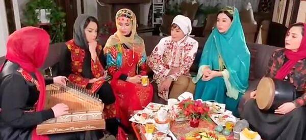 عکس شبنم قلی خانی در شام ایرانی