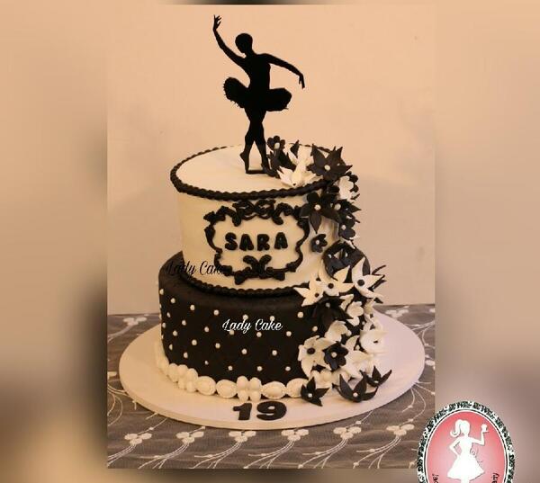 عکس سیاه کیک