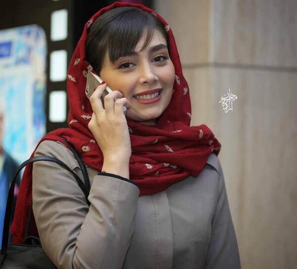 عکس پدر دیبا زاهدی