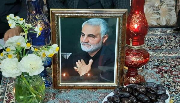 عکس سردار سلیمانی شهادت حضرت زهرا
