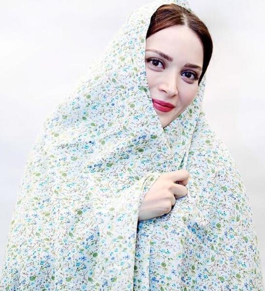 عکس بهنوش طباطبایی با چادر