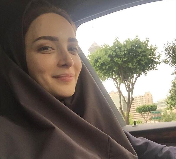 عکس بهنوش طباطبایی با چادر