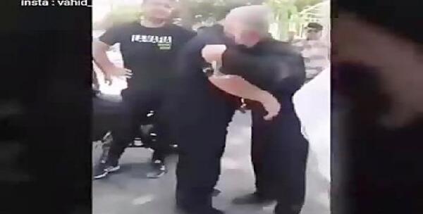 عکس وحید مرادی با پدرش