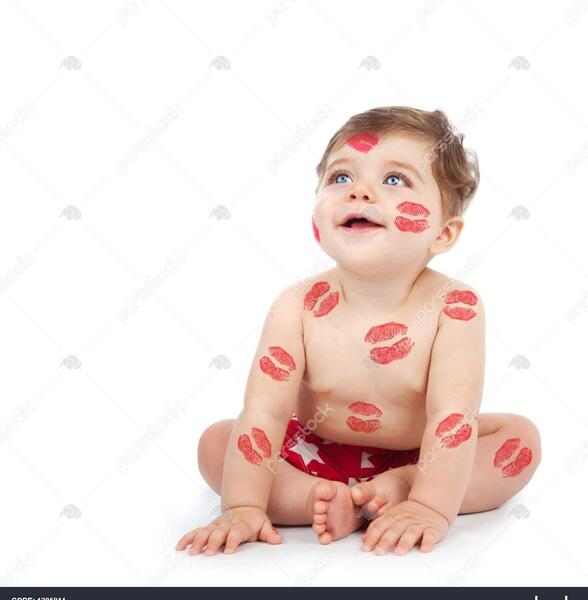 عکس لب نوزاد برای پروفایل