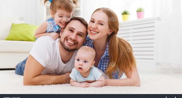 عکس مادر دو فرزند