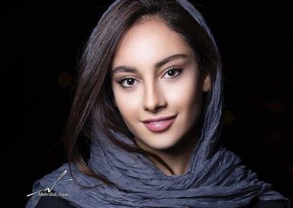 عکس غمگین ترلان پروانه