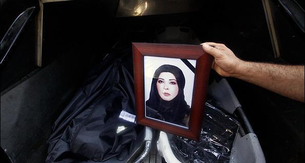 عکس مراسم خاکسپاری پوپک گلدره