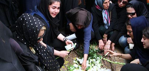 عکس مراسم تشییع سید علی طباطبایی