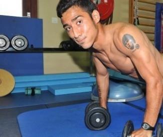 تاتو عکس داریوش اقبالی