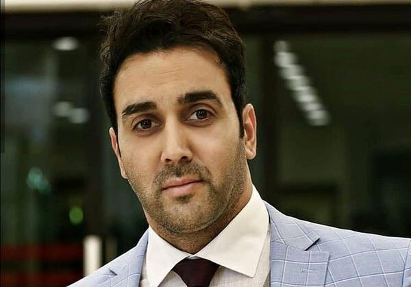 عکس پوریا پورسرخ با دوست دخترش