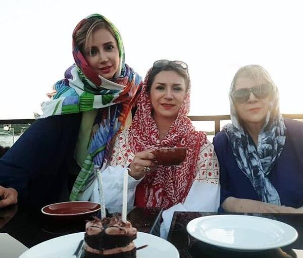 عکس شبنم قلی خانی و خواهرش