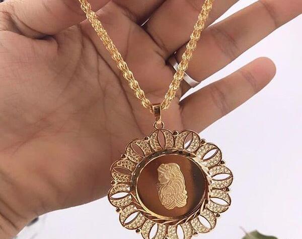 عکس شمایل طلا