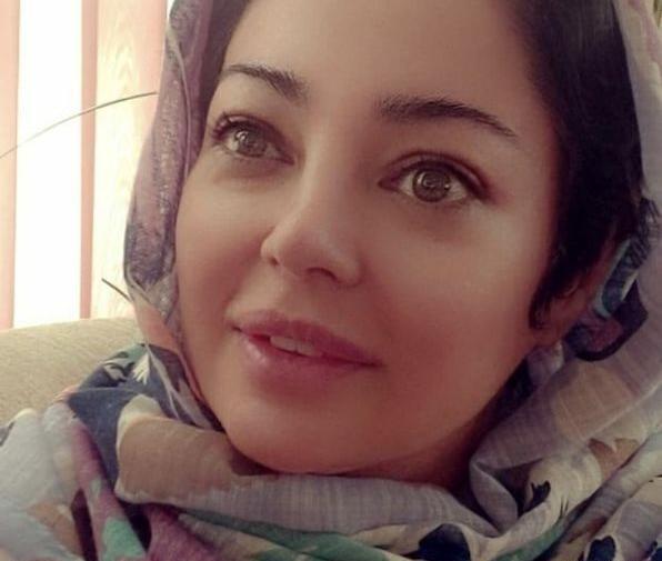 عکس رزیتا غفاری و دخترش
