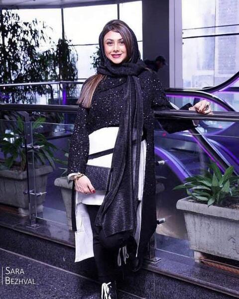 عکس مانتو های آزاده صمدی