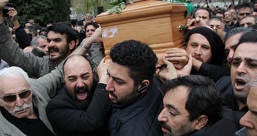 عکس بازیگران در مراسم انوشیروان ارجمند