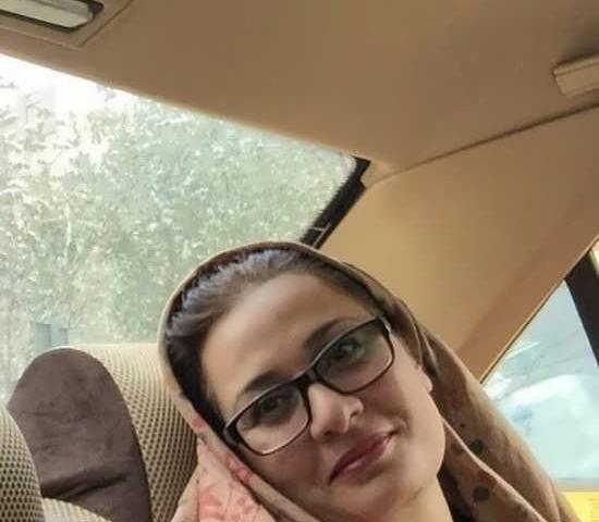 عکس بی حجابی پریوش نظریه