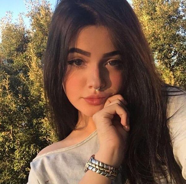 عکس دخترانه سلفی
