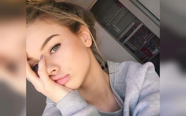 عکس دخترانه سلفی