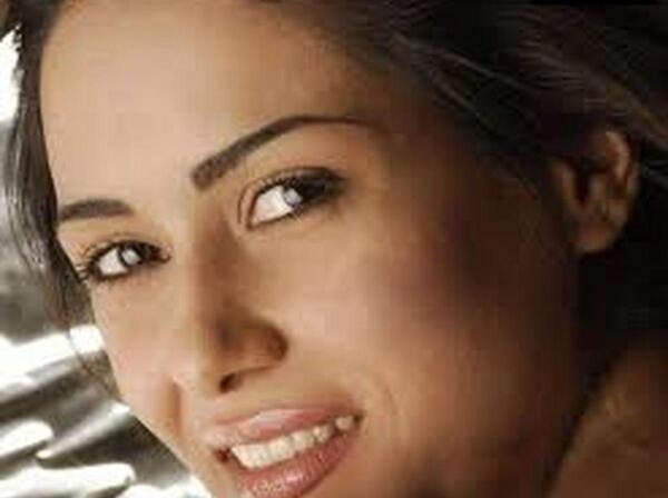 عکس های با حجاب پریناز ایزدیار