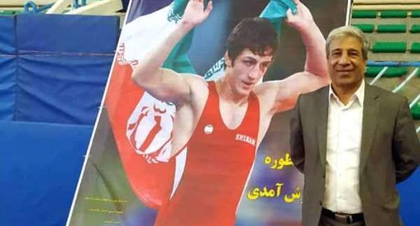 عکس پشت صحنه گزارش هادی عامل