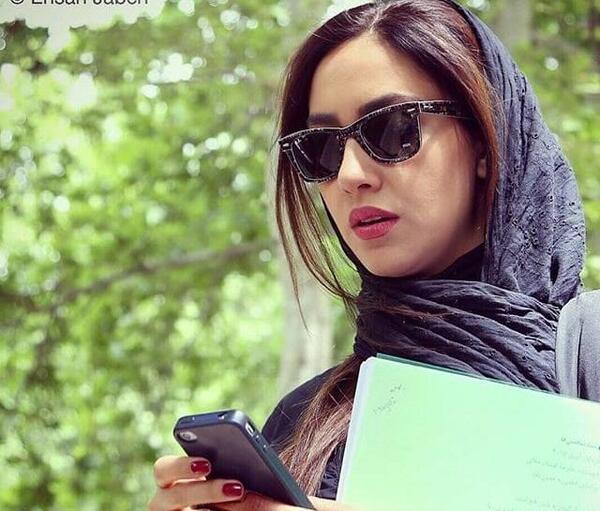 عکس بهاره کیان افشار با عینک