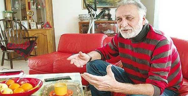 عکس احمد نجفی با همسر و فرزندانش