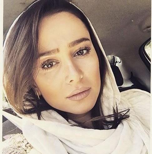یک عکس از الناز حبیبی