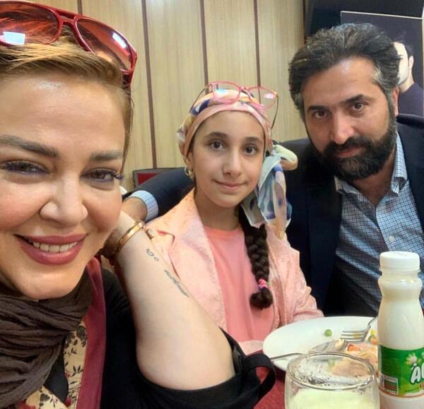 عکس بهاره رهنما خواهرش