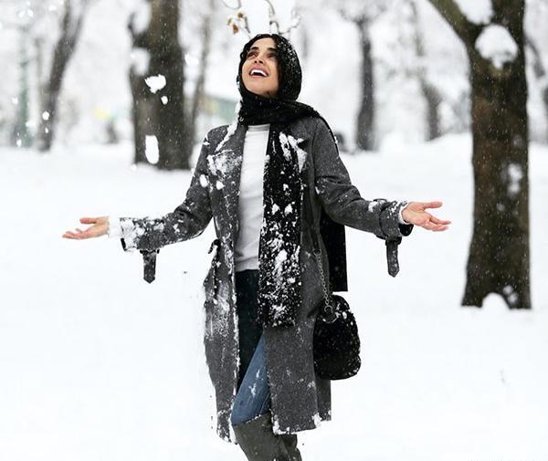 عکس پروفایل الهه حصاری