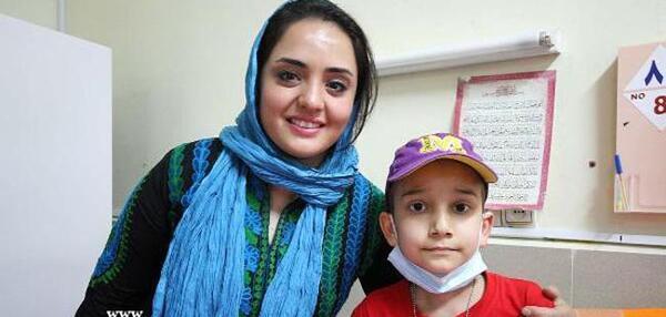 عکس کودکی الهام حمیدی