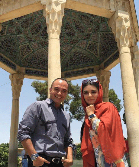 عکس آشا محرابی و لیندا کیانی