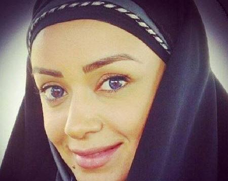عکس الهام چرخنده در مالزی