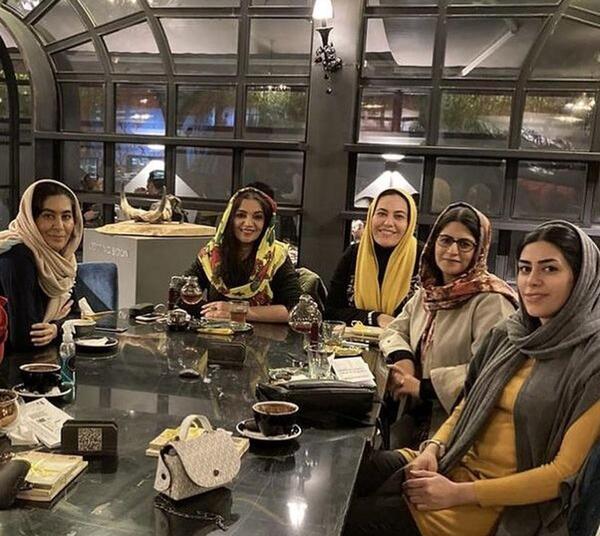 عکس الهام پاوه نژاد بی حجاب