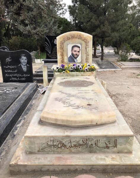 عکس سنگ قبر اصلی امام حسین