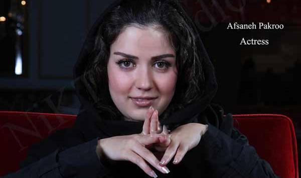 عکس افسانه پاکرو با مقنعه