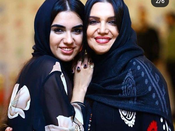 عکس الهام پاوه نژاد و دخترش