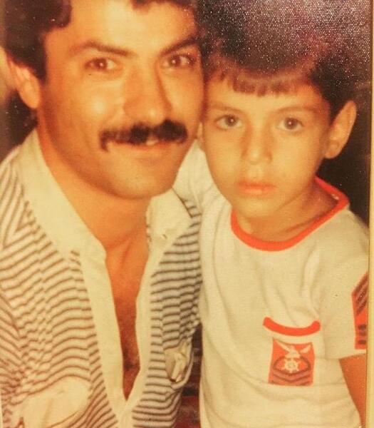 عکس قدیمی از سام درخشانی