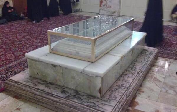 عکس قبر پروین اعتصامی