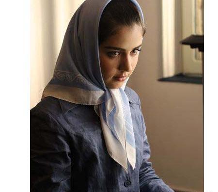 عکس افسانه پاکرو با چادر