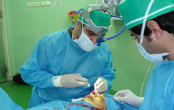 عکس وحشتناک عمل بینی