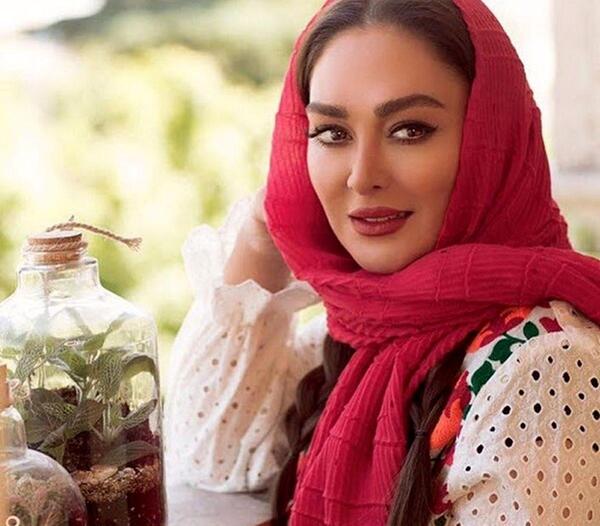 عکس الهام حمیدی و همسرش در کیش