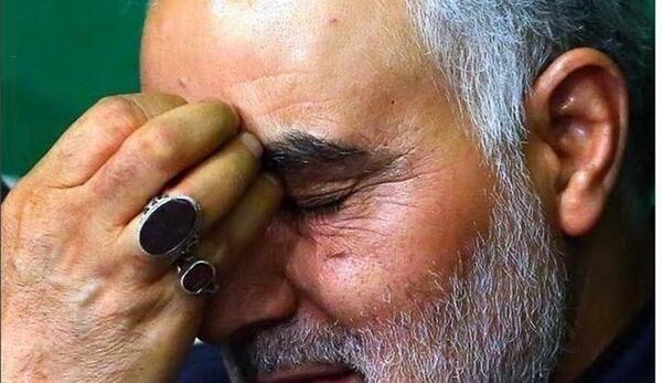 عکس شهید سلیمانی با امام حسین