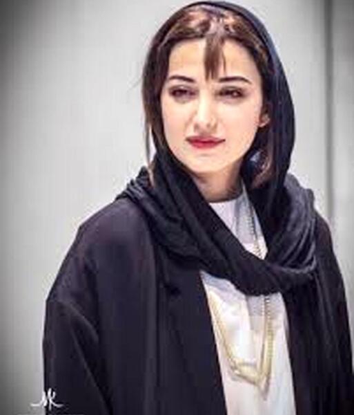 عکس بازیگر روشنک گرامی و همسرش