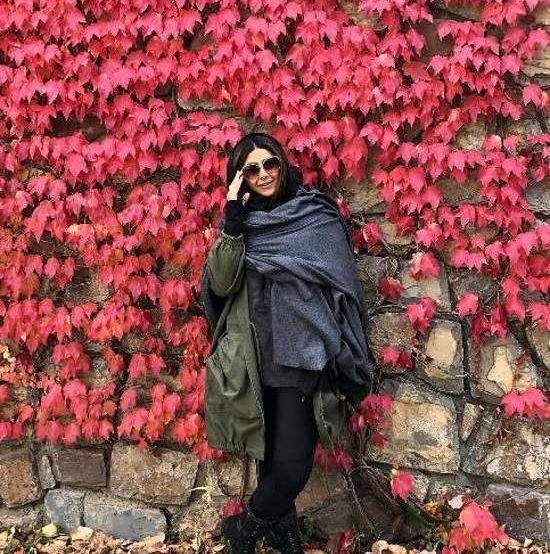 عکس پاییز صورتی