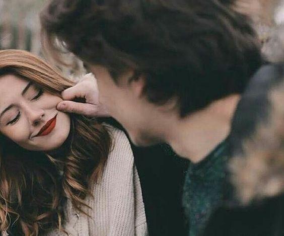 عکس بوسه عاشقانه از گردن
