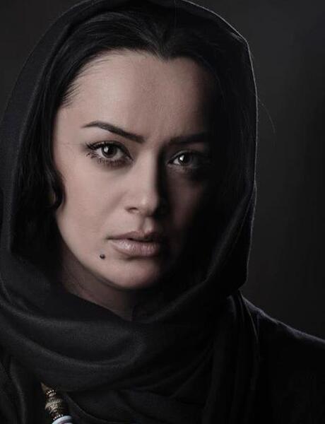 عکسهای الهام چرخنده قبل از با حجاب شدن