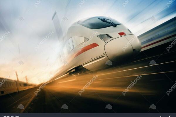 عکس قطار در حال حرکت